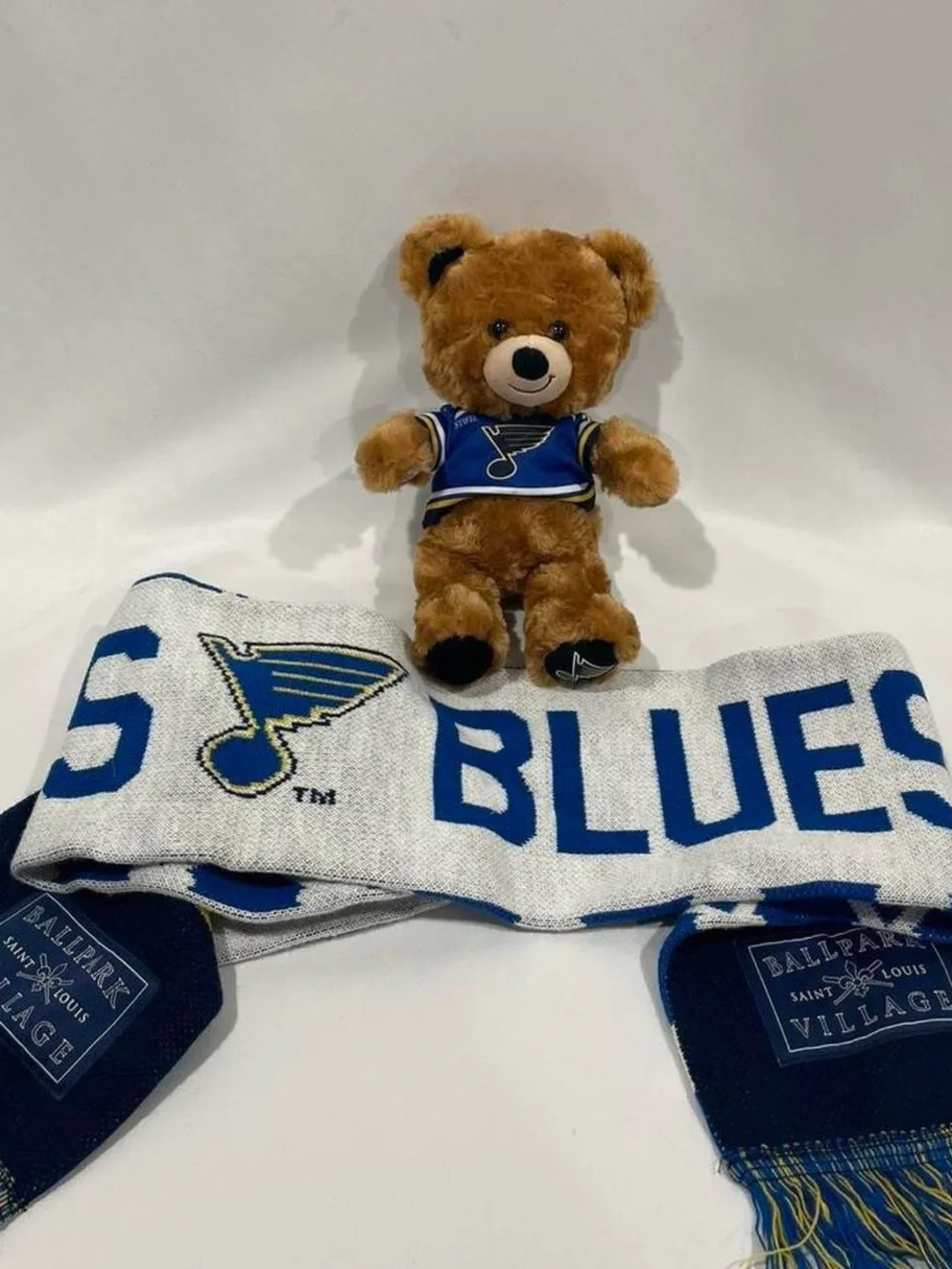 St. Louis Blues NHL Scarf And Bear Set #NHL #StLouisBlues